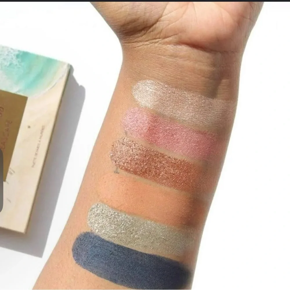 WANDER BEAUTY Wanderess Seascape Eyeshadow Palette
